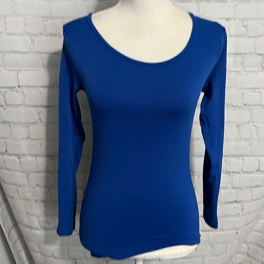 Soho Apparel Blue spandex long sleeve shirt